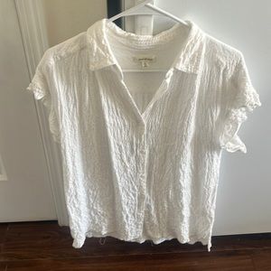 White button down ruffle tank top